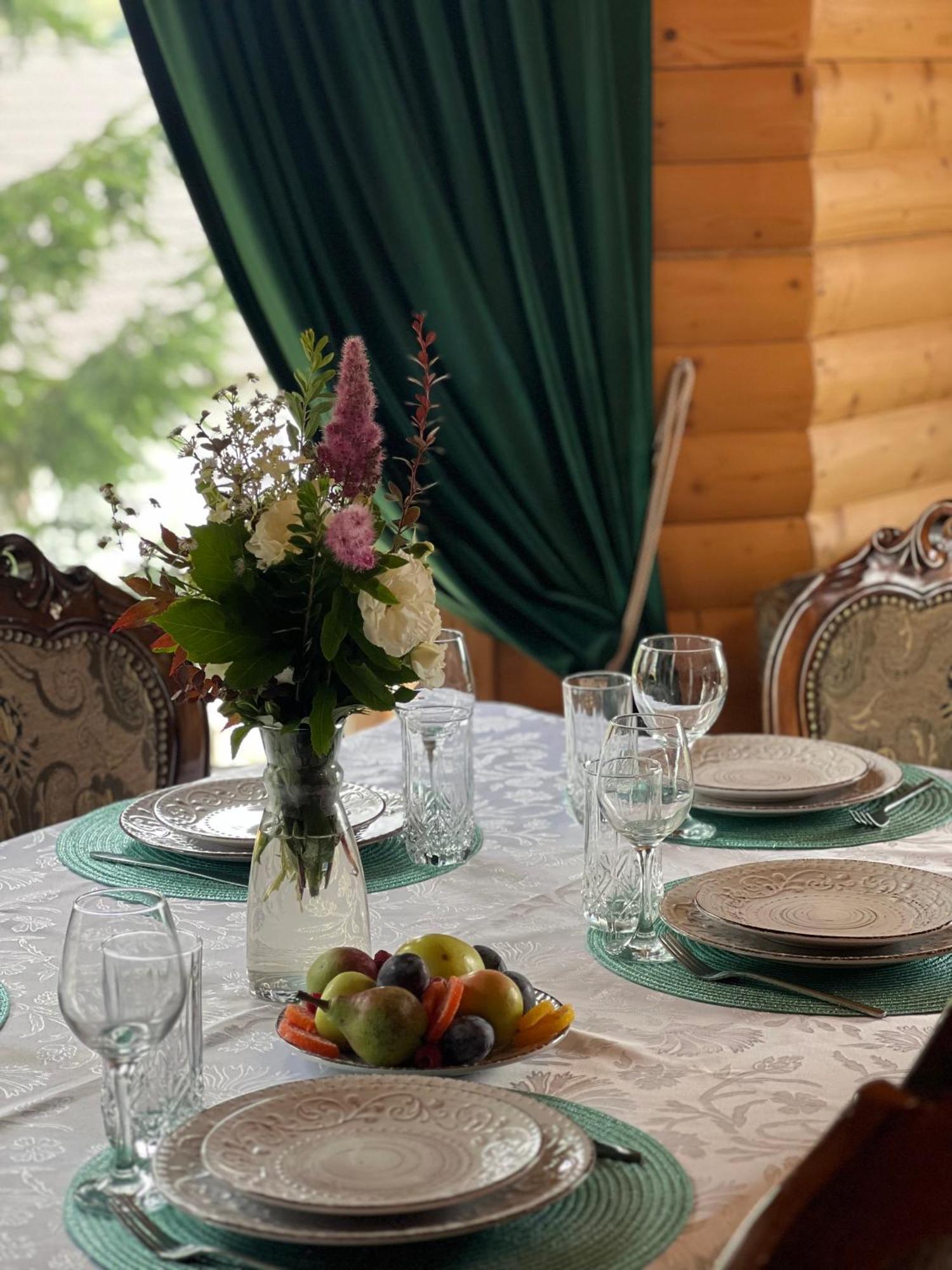 Villas By Vysche Neba Palyanytsya Ngoại thất bức ảnh